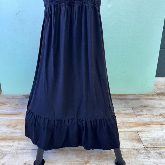 Old Navy Black Cami V Neck Maxi Dress XL Smocked Back Tiered Hem Sleevless - Picture 7 of 12
